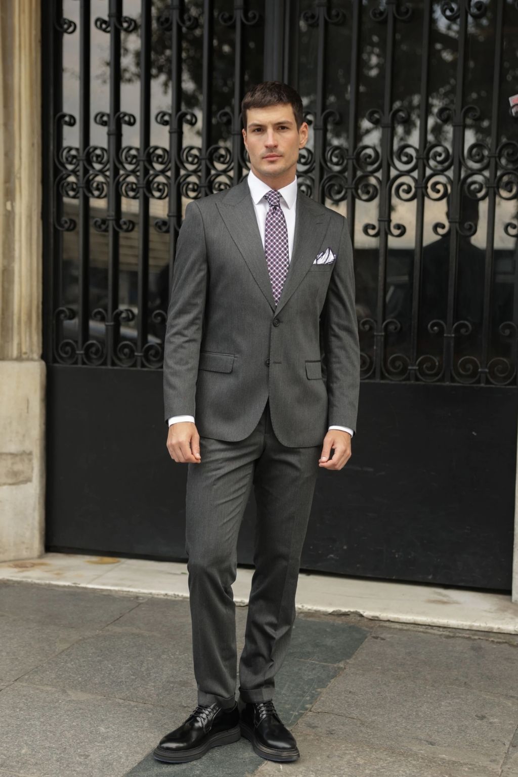 Dark Grey Tailored Fit Kohl Suit