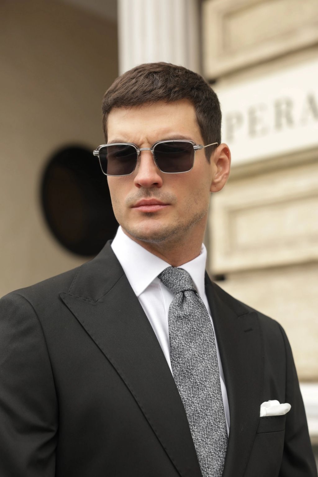 Black Tailored Fit Kohl Suit