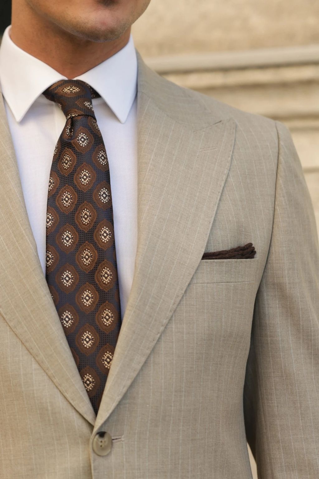 Striped Beige Tailored Fit Kohl Suit