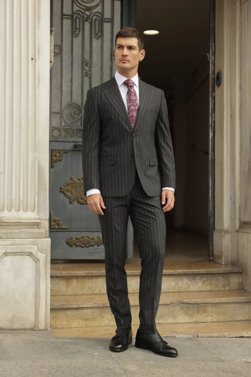 Striped Dark Grey Tailored Fit Kohl Suit